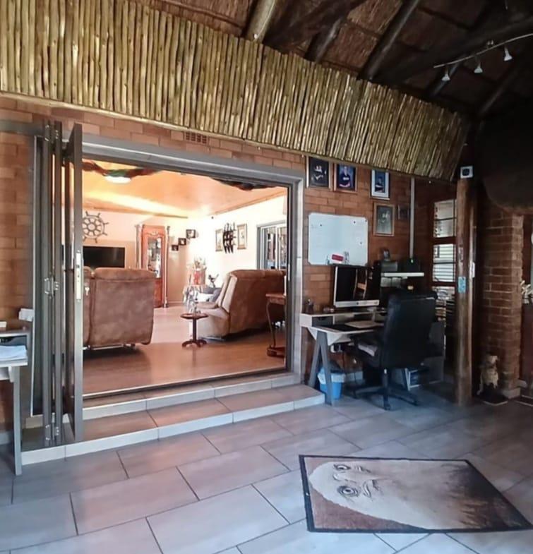 4 Bedroom Property for Sale in Vaal Park Ext 1 Free State